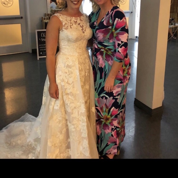 Peach Love Floral Dress - Picture 9 of 10